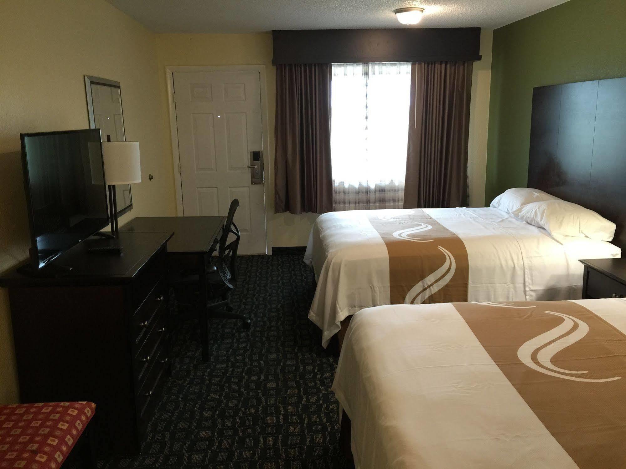 Oyo Hotel Rosenberg Tx I-69 Extérieur photo